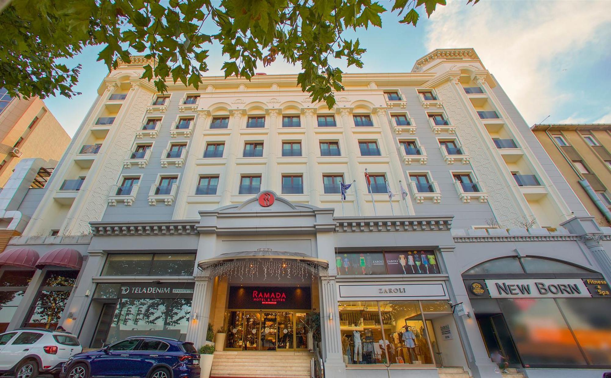 รามาดา โฮเทล แอนด์ สวีท บาย วินด์แฮม อิสตันบูล เมอร์เทอร์ Hotel ภายนอก รูปภาพ